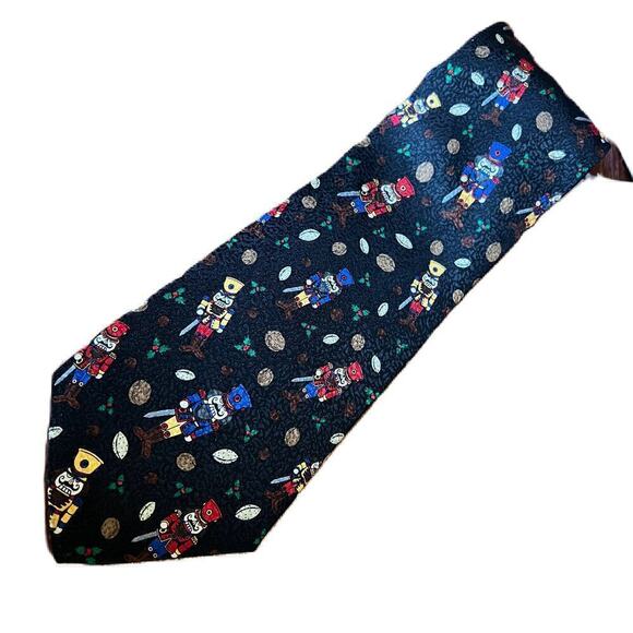 RM Holidays Christmas Tossed Nutcrackers Black Silk - Picture 2 of 3